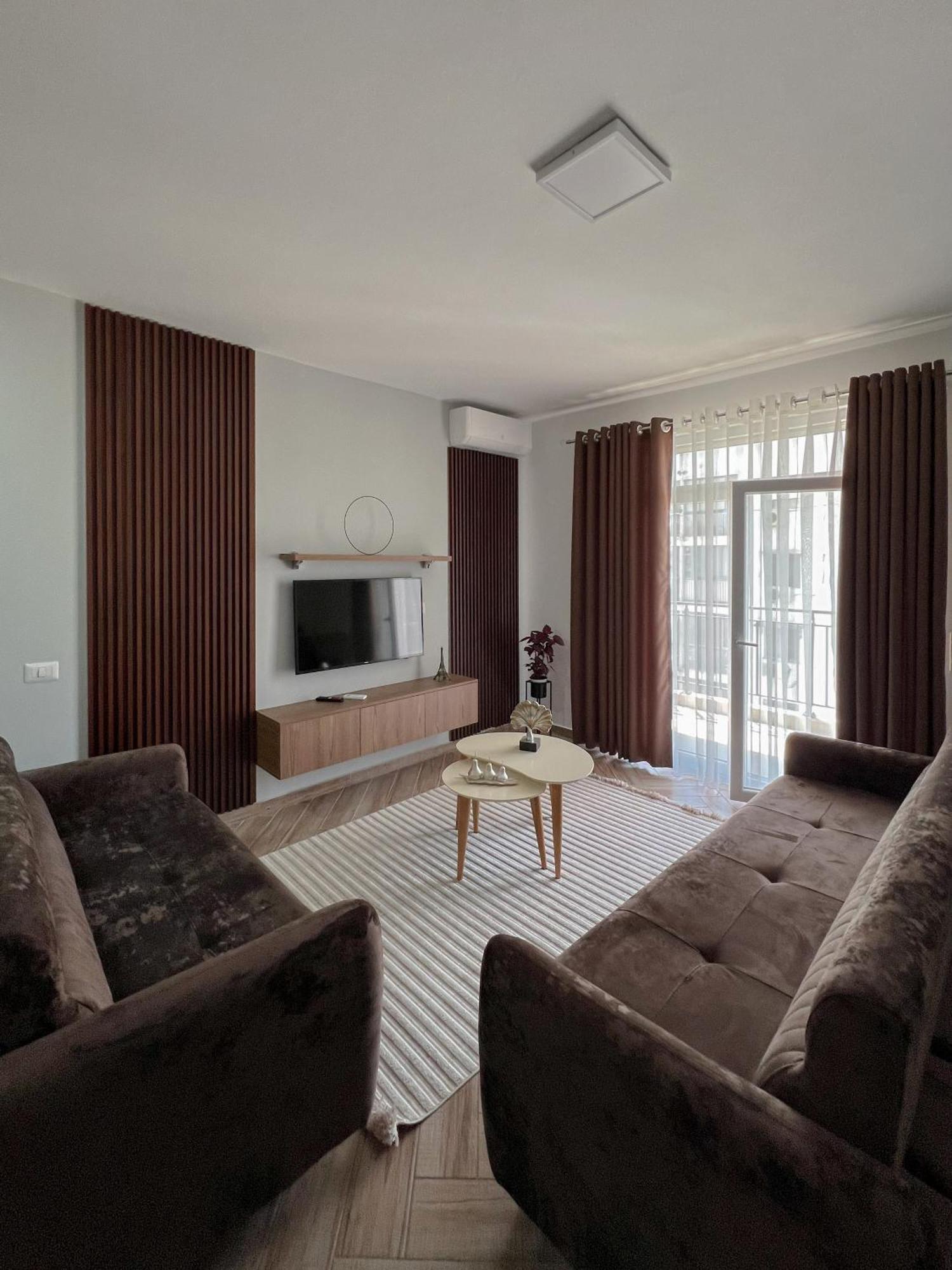 Guest Pro Albania Apartment *